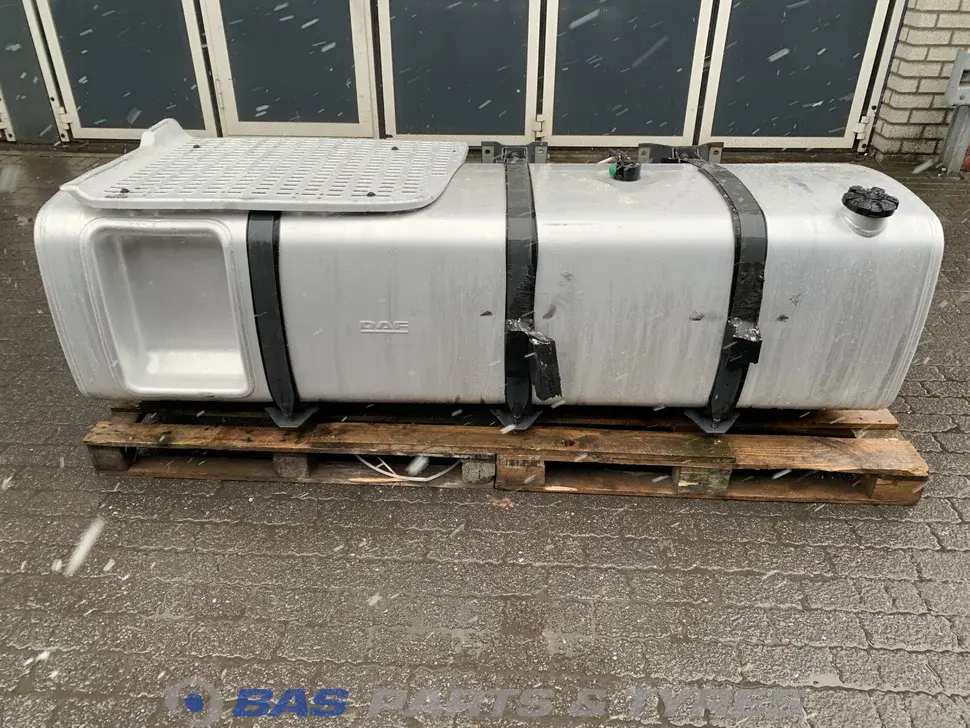 Réservoir carburant DAF 845 Liter 1438801 Réservoir carburant DAF 845 Liter 1438801