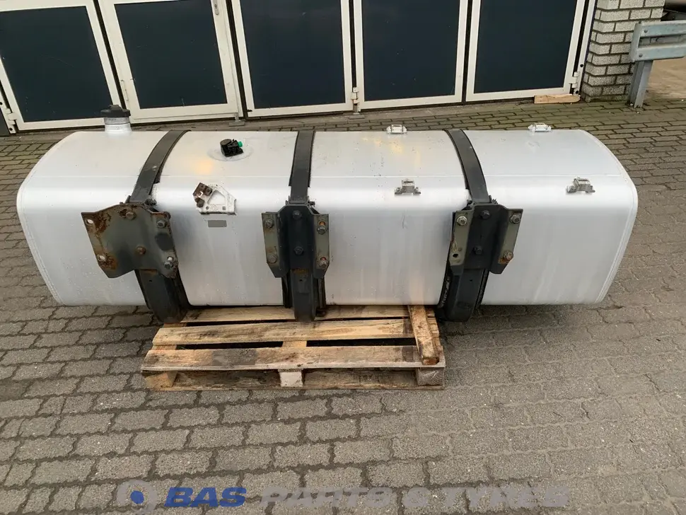 Réservoir carburant DAF 845 Liter 1914906 Réservoir carburant DAF 845 Liter 1914906