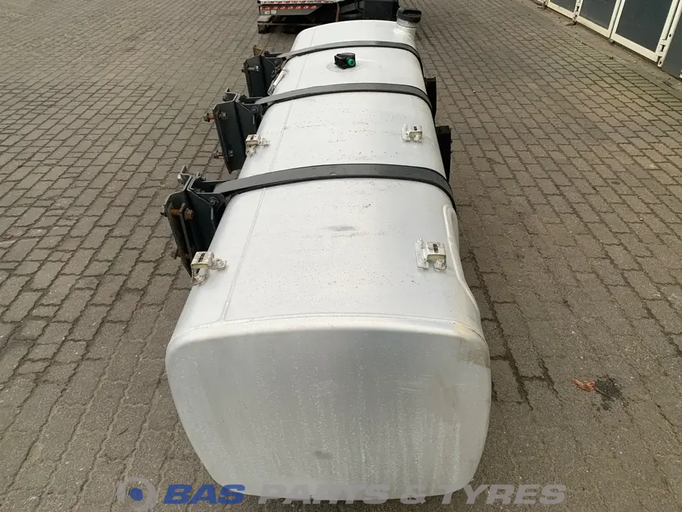 Réservoir carburant DAF 845 Liter 1914906 Réservoir carburant DAF 845 Liter 1914906