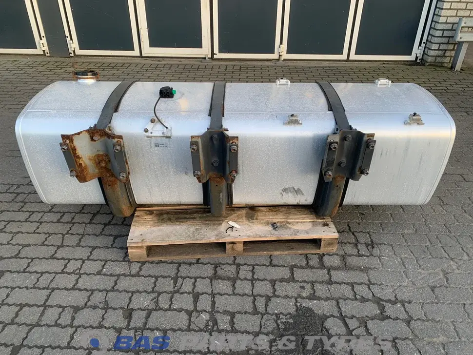 Réservoir carburant DAF 845 Liter 1914906 Réservoir carburant DAF 845 Liter 1914906