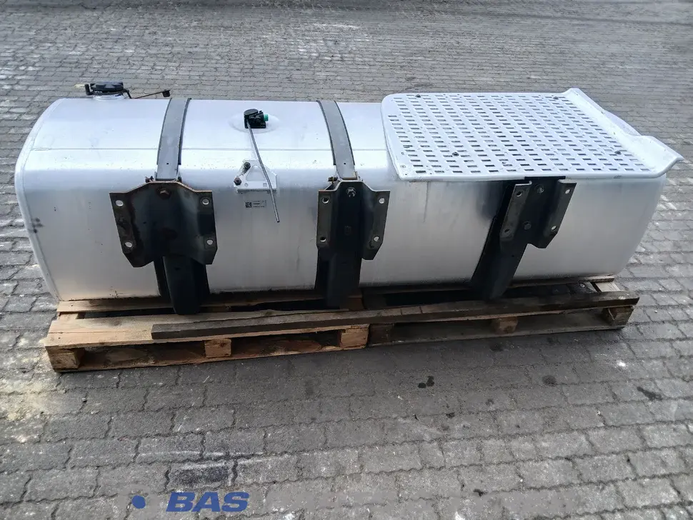 Réservoir carburant DAF 845 Liter 1914906 Réservoir carburant DAF 845 Liter 1914906