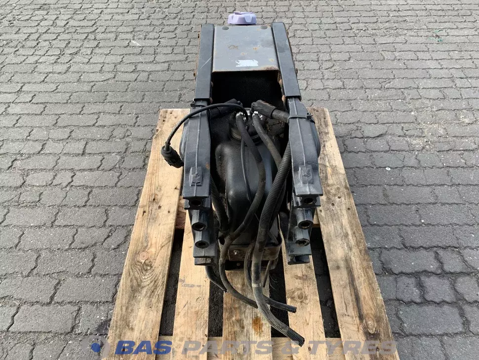 Renault Tanque AdBlue 7421607856 Renault Tanque AdBlue 7421607856