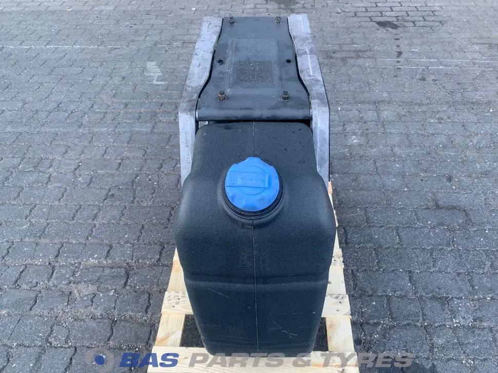 Volvo Réservoir AdBlue 23225656 Volvo Réservoir AdBlue 23225656