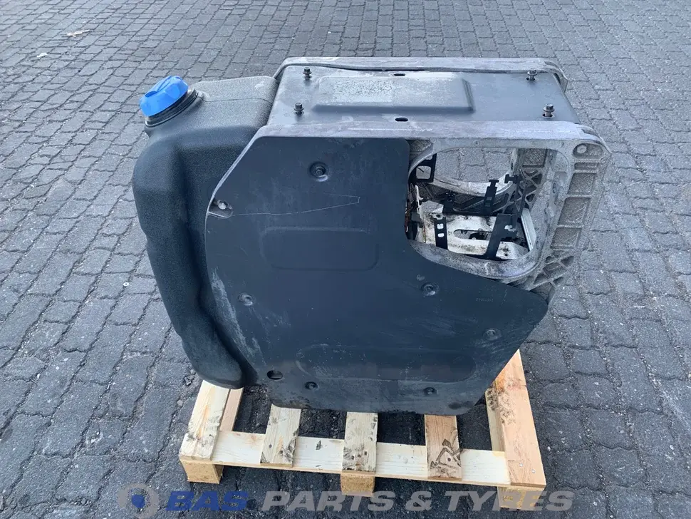 Volvo Réservoir AdBlue 23225656 Volvo Réservoir AdBlue 23225656