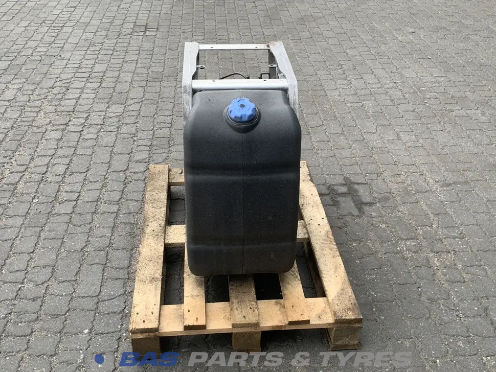 Renault Tanque AdBlue 7421226079 Renault Tanque AdBlue 7421226079