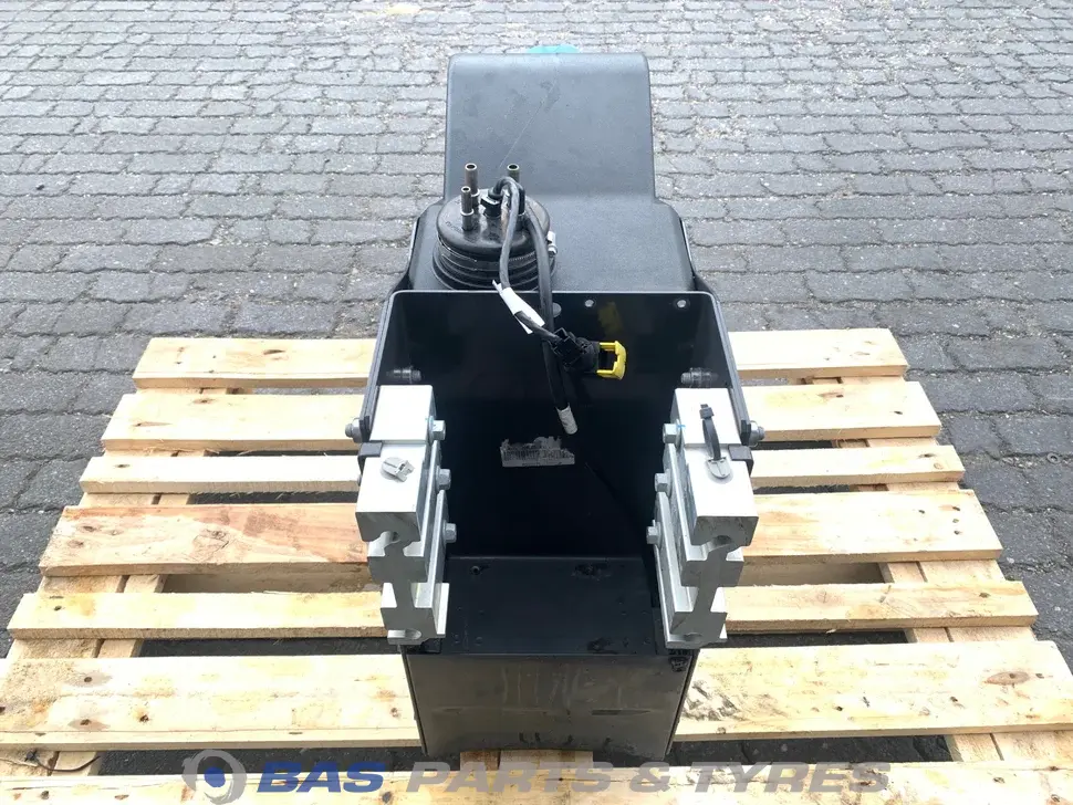 Renault Réservoir AdBlue 7423225634 Renault Réservoir AdBlue 7423225634