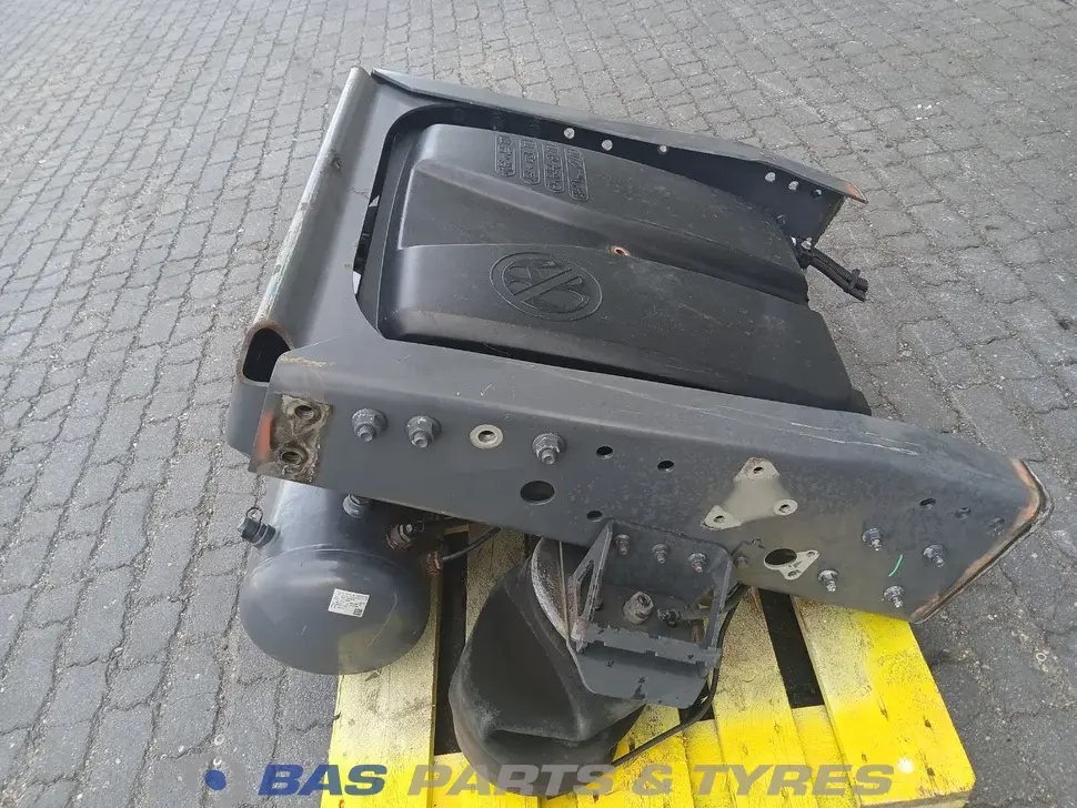Battery box DAF XF106 1897413 Battery box DAF XF106 1897413