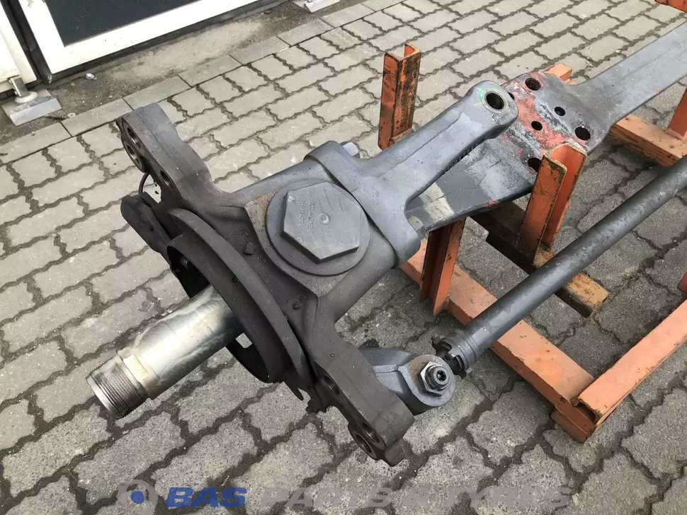 Renault FAL 7.5 Eixo dianteiro 7422045947 Renault FAL 7.5 Eixo dianteiro 7422045947