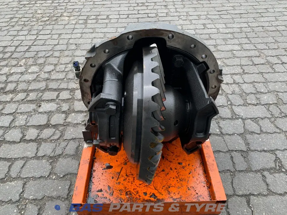 Differential Volvo RSS1360 P13180 Differential Volvo RSS1360 P13180