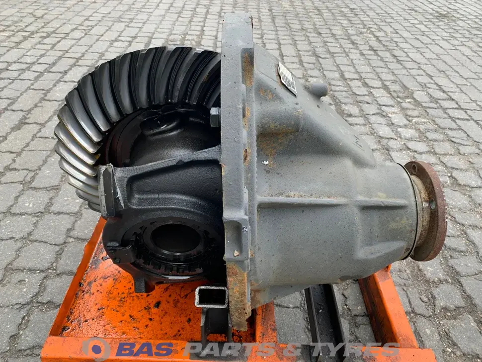 Differential Volvo RSS1360 P13180 Differential Volvo RSS1360 P13180