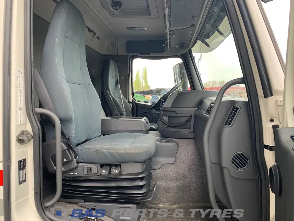 Volvo FM3 Day Cab L1EH1 20492720 Volvo FM3 Day Cab L1EH1 20492720