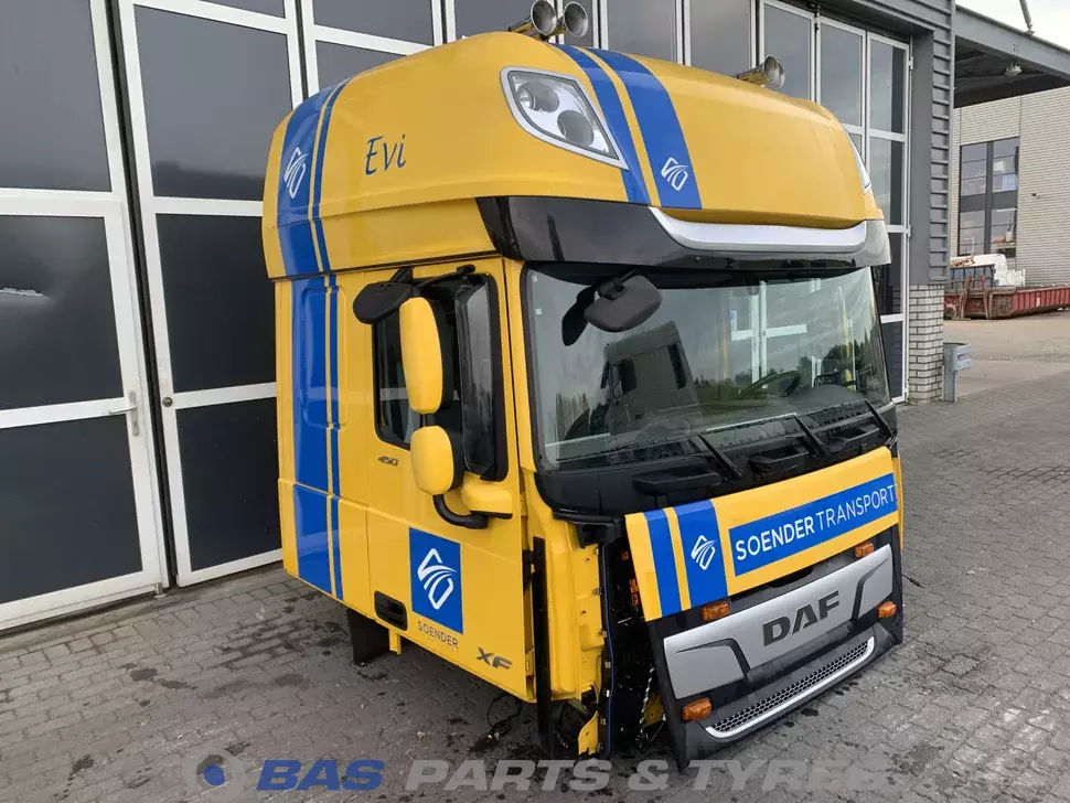 DAF XF106 Super Space Cab L2H3 2032405 DAF XF106 Super Space Cab L2H3 2032405
