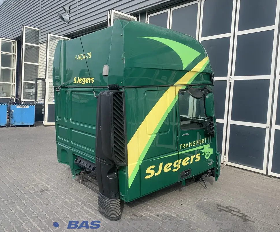 DAF XF106 Super Space Cab L2H3 2032405 DAF XF106 Super Space Cab L2H3 2032405