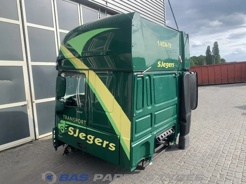 DAF XF106 Super Space Cab L2H3 2032405 DAF XF106 Super Space Cab L2H3 2032405
