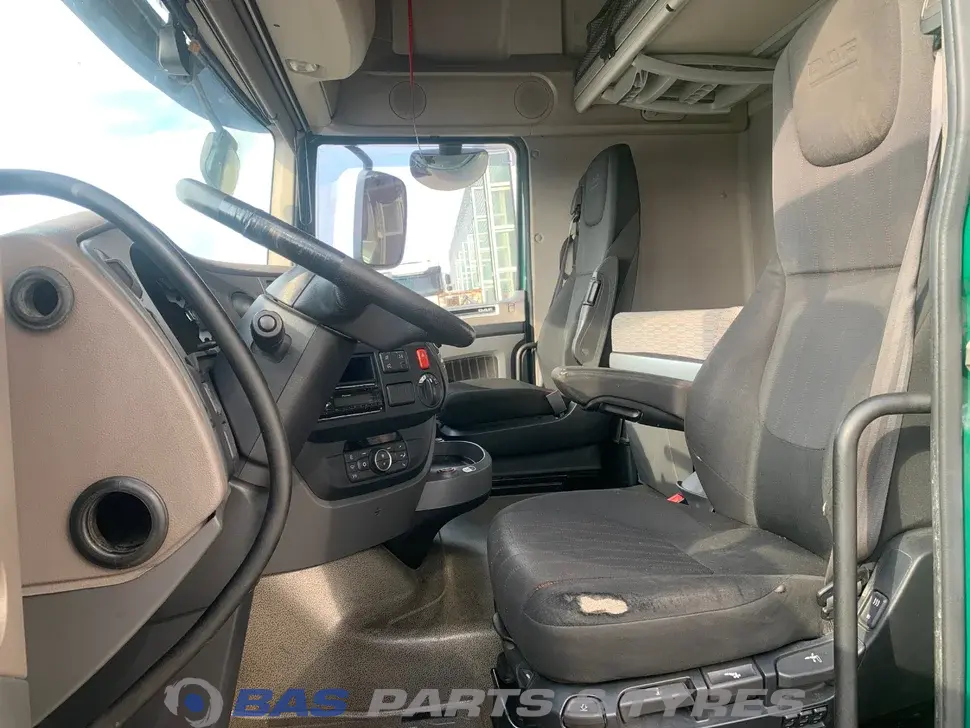 DAF XF106 Super Space Cab L2H3 2032405 DAF XF106 Super Space Cab L2H3 2032405