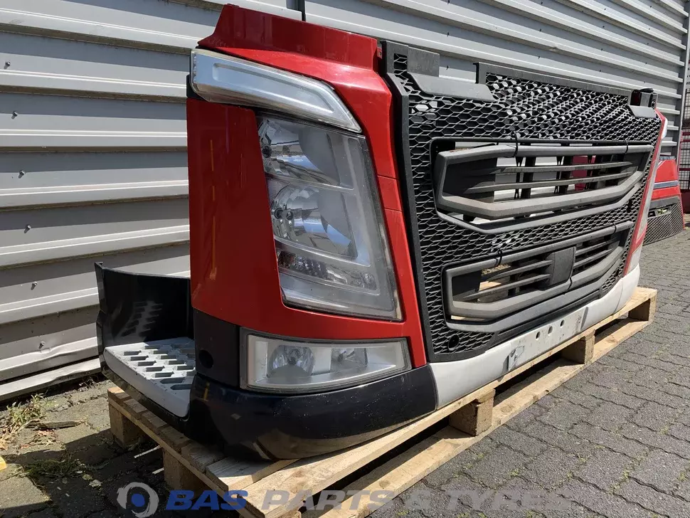 Bumper Volvo FH4 21601499 Bumper Volvo FH4 21601499