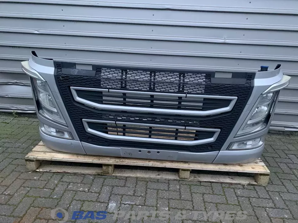 Parachoque Volvo FH4 82139942 Parachoque Volvo FH4 82139942