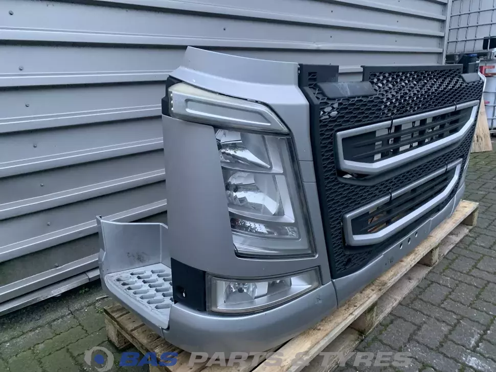 Parachoque Volvo FH4 82139942 Parachoque Volvo FH4 82139942