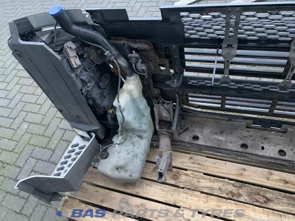 Parachoque Volvo FH4 82139942 Parachoque Volvo FH4 82139942