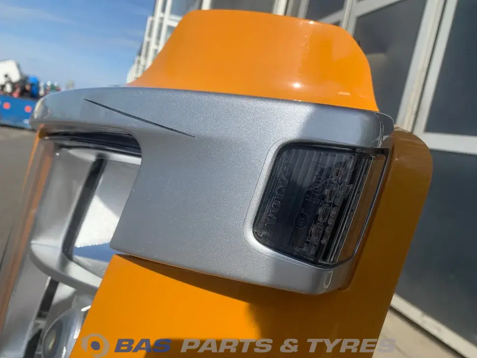 Pare-chocs Volvo FM4 84086799 Pare-chocs Volvo FM4 84086799