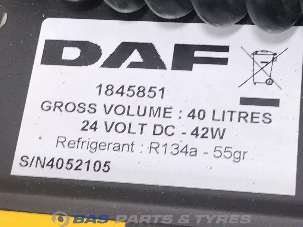 ثلاجة DAF XF106 40 Liter 1845851 ثلاجة DAF XF106 40 Liter 1845851