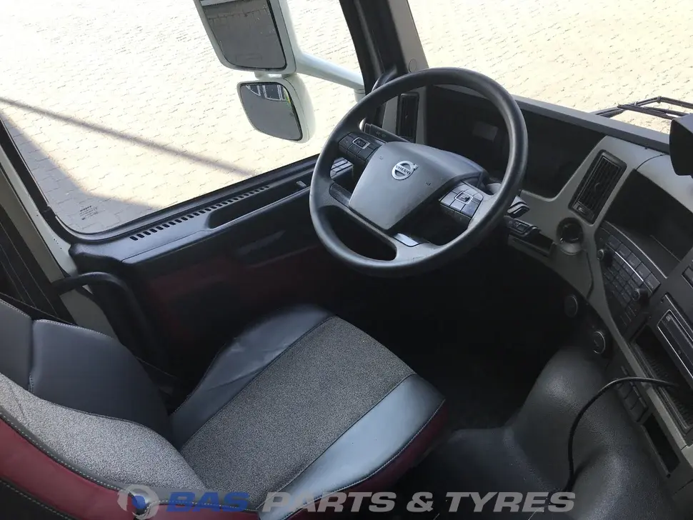 Volvo FM4 Globetrotter L2H2 3980267 Volvo FM4 Globetrotter L2H2 3980267