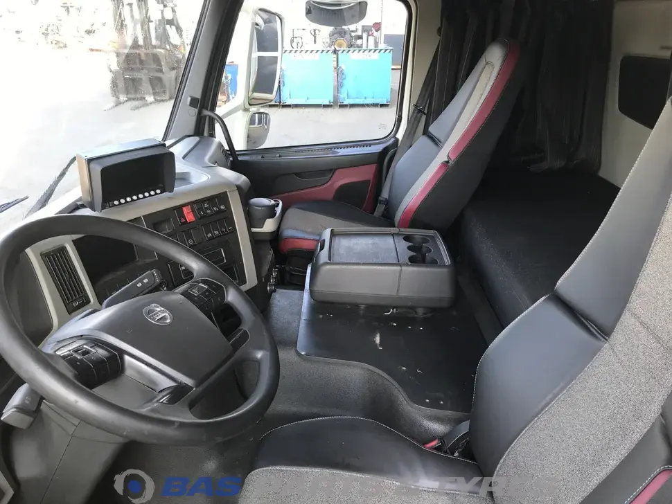 Volvo FM4 Globetrotter L2H2 3980267 Volvo FM4 Globetrotter L2H2 3980267