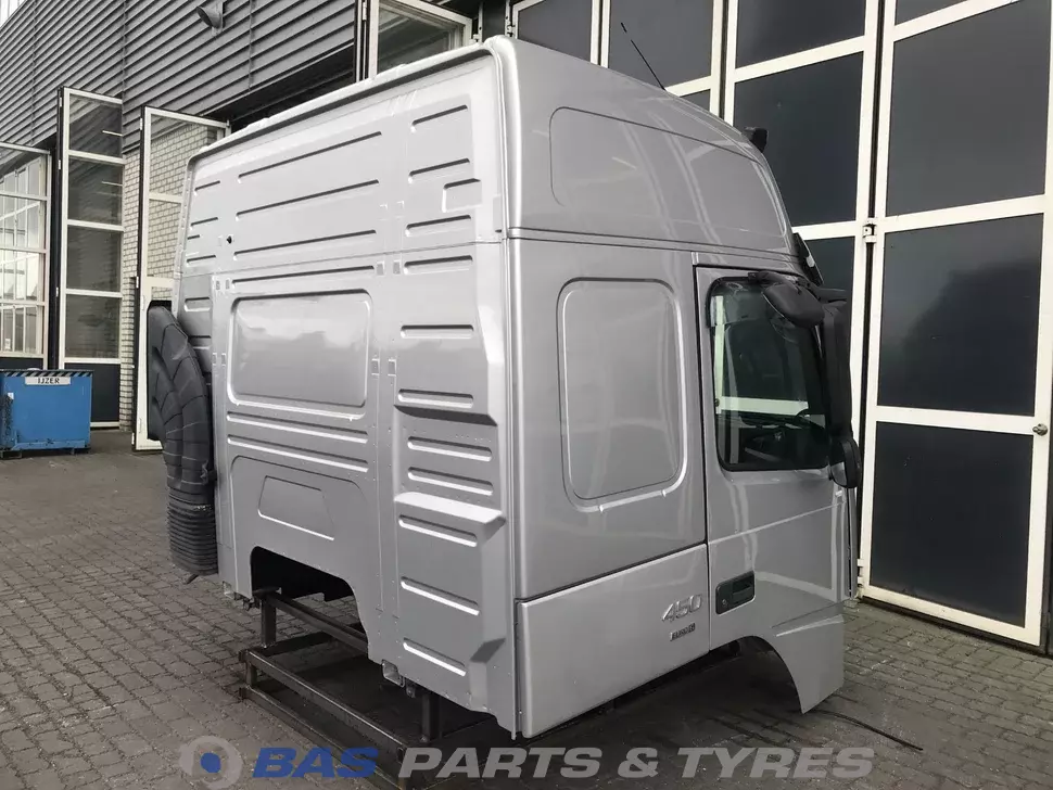 Volvo FM4 Globetrotter L2H2 3980267 Volvo FM4 Globetrotter L2H2 3980267