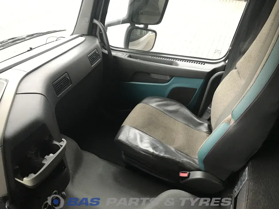 Volvo FM4 Globetrotter L2H2 3980267 Volvo FM4 Globetrotter L2H2 3980267