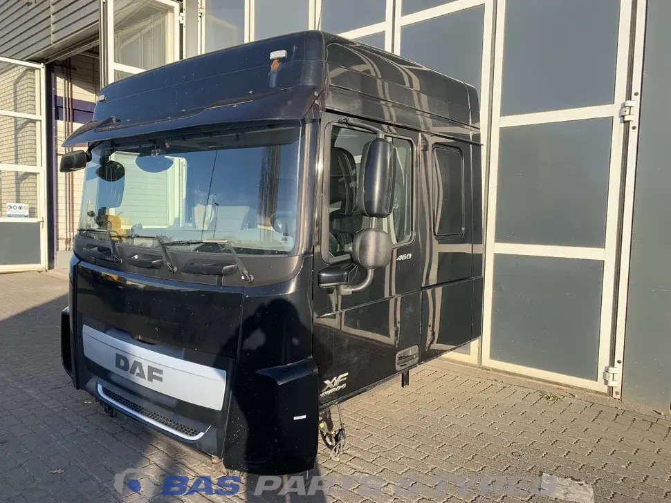 DAF XF106 Space Cab L2H2 1811560 DAF XF106 Space Cab L2H2 1811560