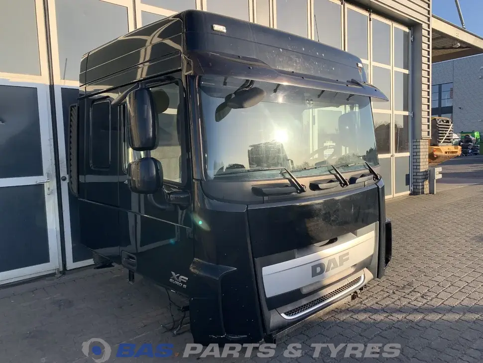 DAF XF106 Space Cab L2H2 1811560 DAF XF106 Space Cab L2H2 1811560