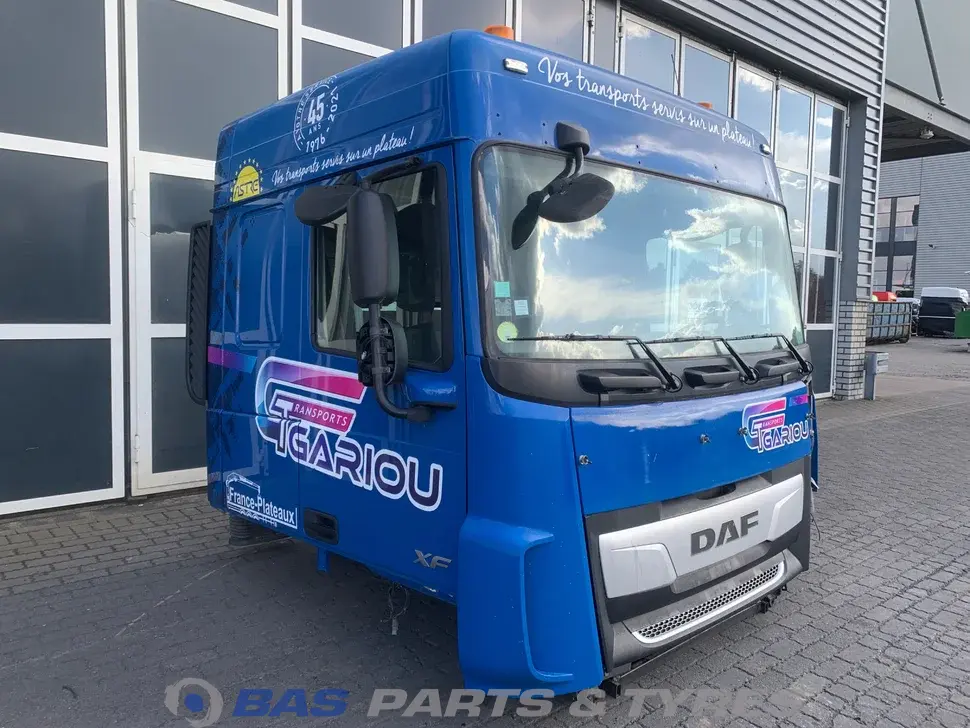 DAF XF106 Space Cab L2H2 1811560 DAF XF106 Space Cab L2H2 1811560