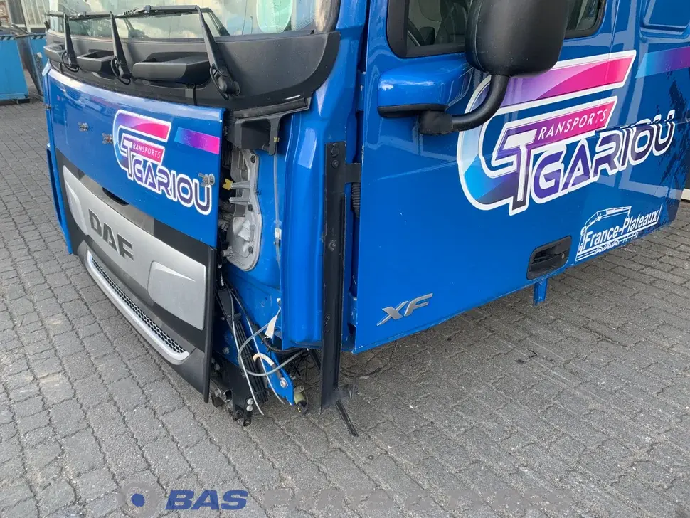 DAF XF106 Space Cab L2H2 1811560 DAF XF106 Space Cab L2H2 1811560