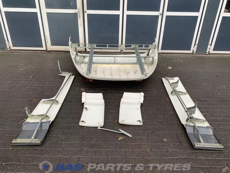 Kit de becquet DAF XF106 Space Cab L2H2 1836000 Kit de becquet DAF XF106 Space Cab L2H2 1836000