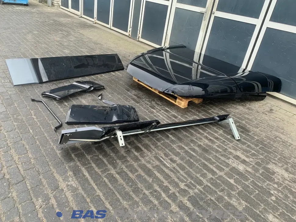 Kit de becquet DAF XF106 Space Cab L2H2 1896197 Kit de becquet DAF XF106 Space Cab L2H2 1896197