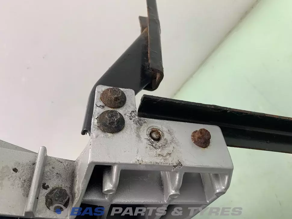 Caisson demmarchement Gauche Volvo 82136982 Caisson demmarchement Gauche Volvo 82136982