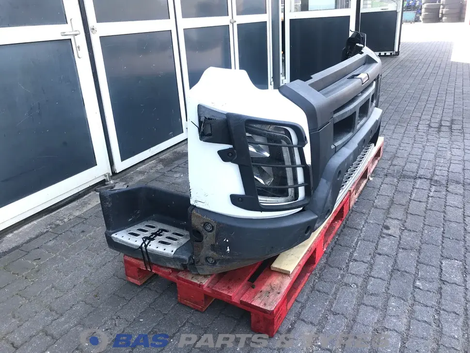 Stoβstange Volvo FMX Euro 6 21731614 Stoβstange Volvo FMX Euro 6 21731614