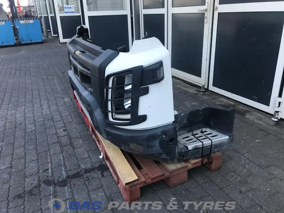 Stoβstange Volvo FMX Euro 6 21731614 Stoβstange Volvo FMX Euro 6 21731614
