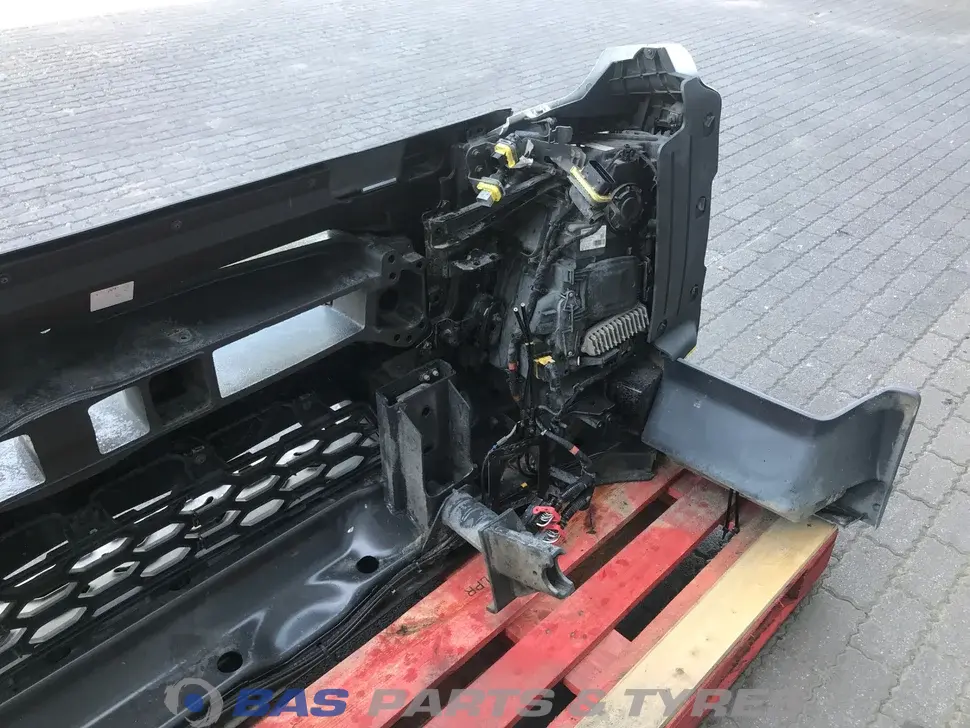 Stoβstange Volvo FMX Euro 6 21731614 Stoβstange Volvo FMX Euro 6 21731614