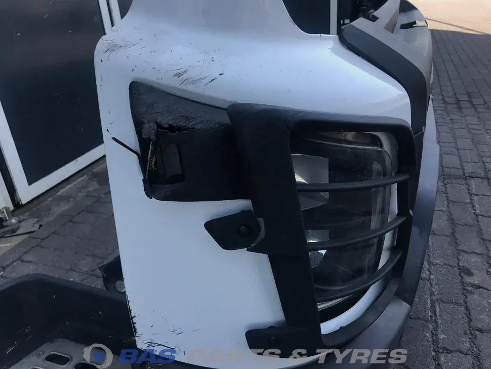 Stoβstange Volvo FMX Euro 6 21731614 Stoβstange Volvo FMX Euro 6 21731614