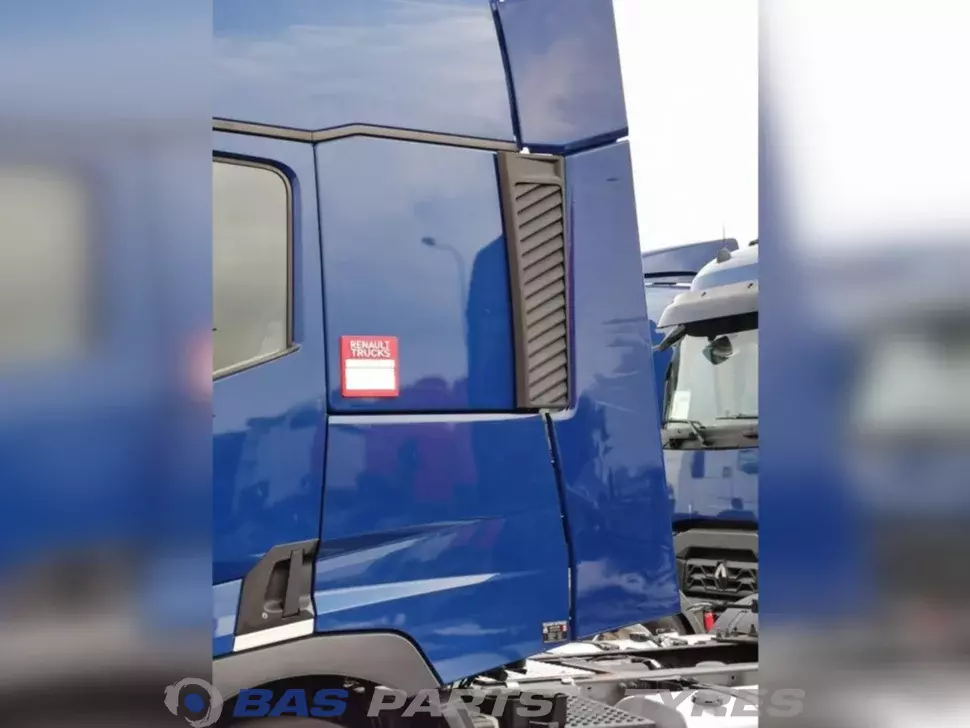 Spoiler-Kit Renault T-Serie Sleeper Cab L2H2 7482643316 Spoiler-Kit Renault T-Serie Sleeper Cab L2H2 7482643316