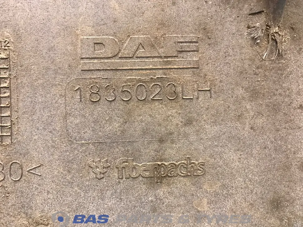 Einsteig Links DAF 1835023 Einsteig Links DAF 1835023
