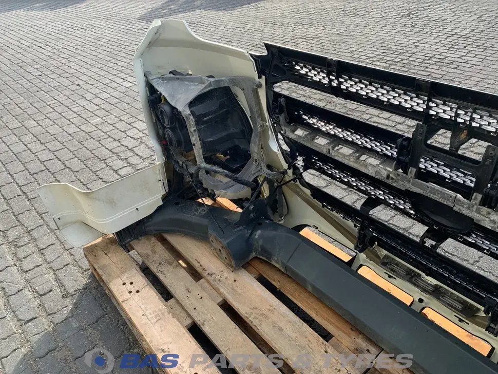 Parachoques DAF XF106 Parachoques DAF XF106