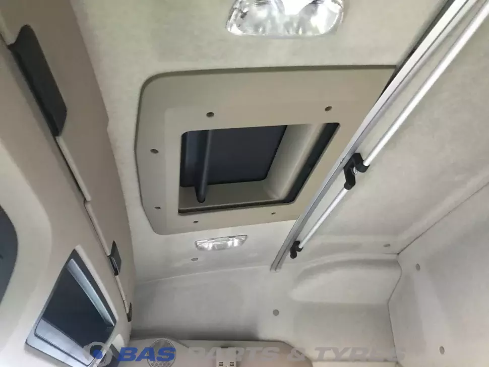Mercedes Actros MP4 StreamSpace L-cab L2H2 A 000 600 01 01 Mercedes Actros MP4 StreamSpace L-cab L2H2 A 000 600 01 01