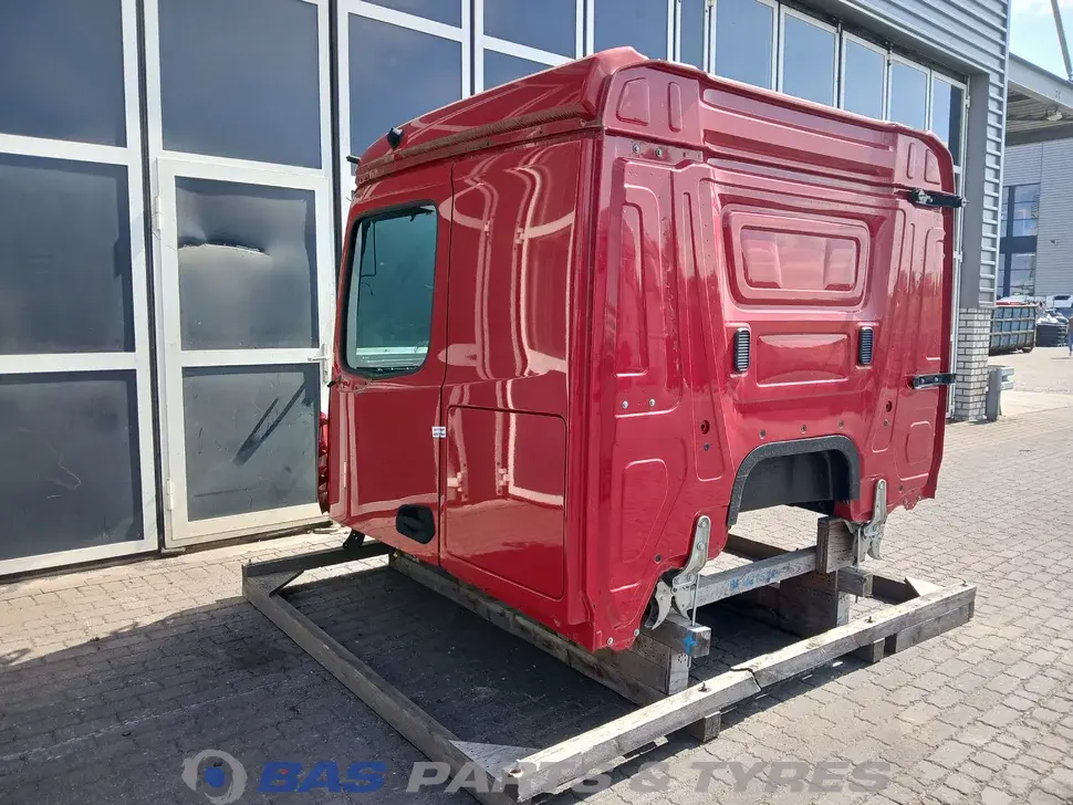Mercedes Actros MP4 ClassicSpace L-cab L2H1 A 000 600 10 05 Mercedes Actros MP4 ClassicSpace L-cab L2H1 A 000 600 10 05