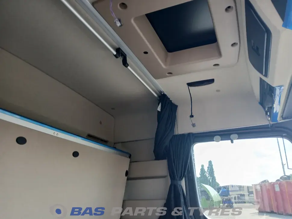 Mercedes Actros MP4 ClassicSpace L-cab L2H1 A 000 600 10 05 Mercedes Actros MP4 ClassicSpace L-cab L2H1 A 000 600 10 05