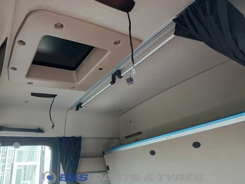 Mercedes Actros MP4 ClassicSpace L-cab L2H1 A 000 600 10 05 Mercedes Actros MP4 ClassicSpace L-cab L2H1 A 000 600 10 05