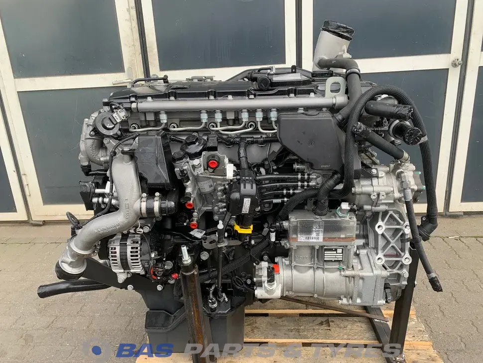 Engine Engine