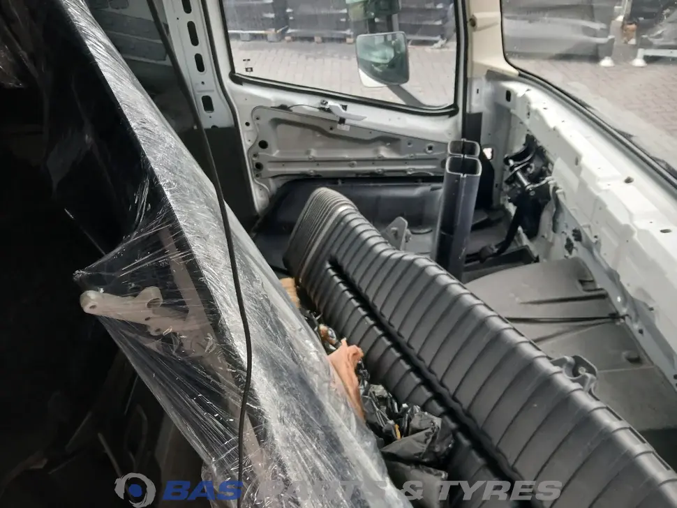 Volvo FH4B Globetrotter L2H2 82219166 Volvo FH4B Globetrotter L2H2 82219166