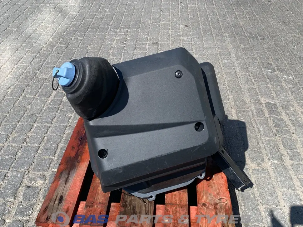 DAF AdBlue tank 2297062 DAF AdBlue tank 2297062